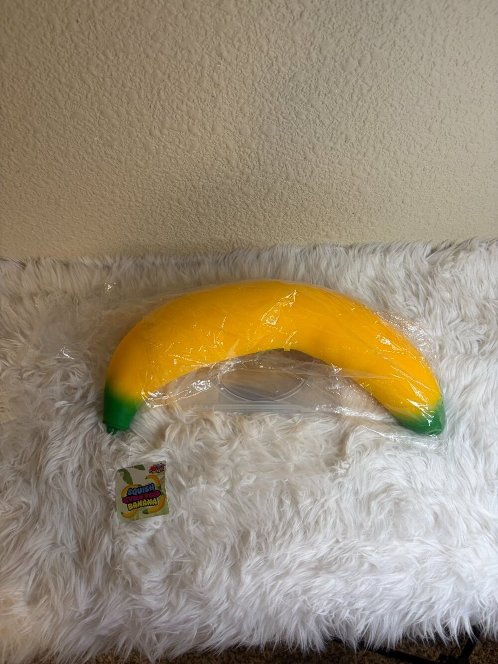 WT Toys Squish Stretch Banana Giant 14" Sensory Fidget Stress Toy Yellow NWT